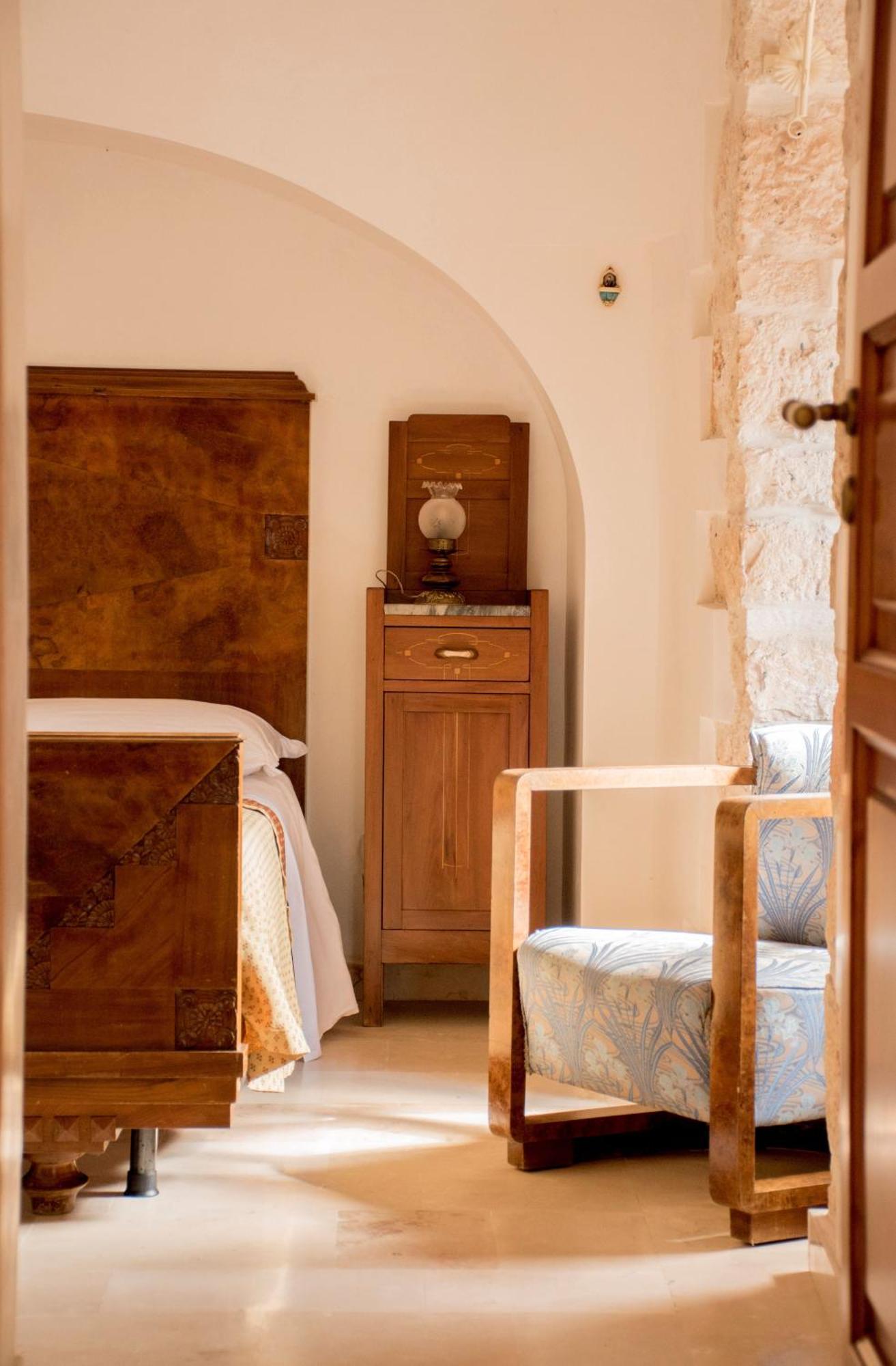 Trullo Cinquenoci Suite Locorotondo Dış mekan fotoğraf